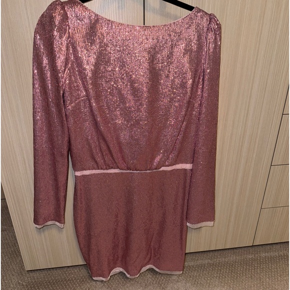 Light pink, sequin, long sleeved, low back, never worn - Picture 1 of 6